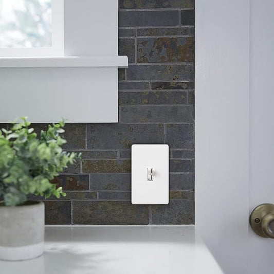 Lutron Fassada 1 Gang Wallplate for Toggle-Style Dimmer and Switches, FW-1-WH, Matte White (1-Pack)