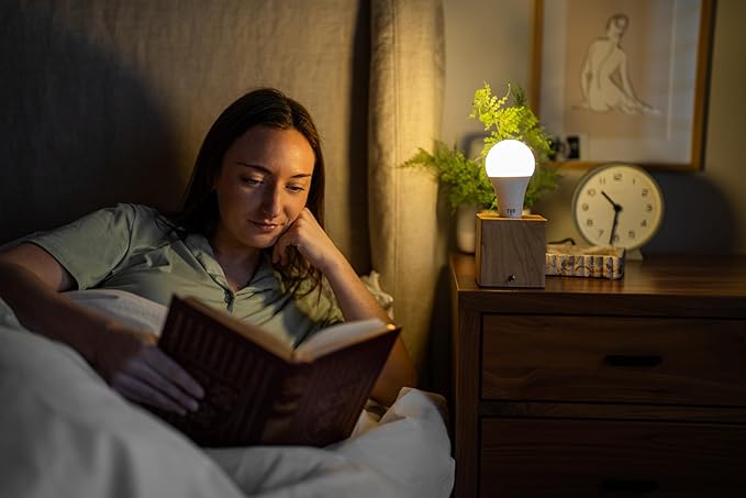 TUO Circadian Sunrise Simulation Smart LED Light Bulb. E26 Base - WiFi and App Controlled. (Generation 2.0)