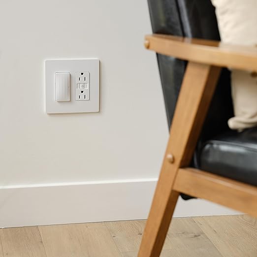 Legrand Radiant WNRH2WH Smart Gateway with Netatmo, Surface Mount, Compatible with Alexa, Google Assistant & Apple HomeKit, White (1 Count)