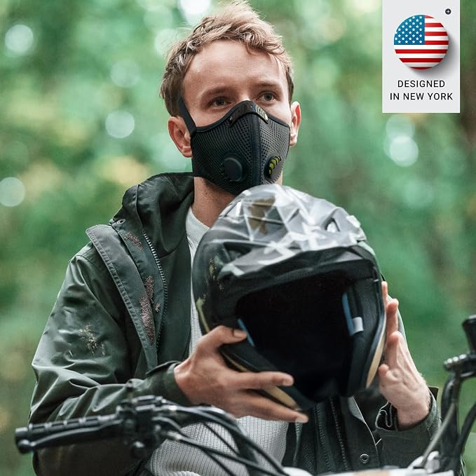 FIGHTECH Dust Mask 2 Sizes - Large, Woodworking Reusable Carbon Filter Mask | Reusable Face Mask with Air Valves for Construction and Moving Single Black Mask Helps Reduce Dust During Work