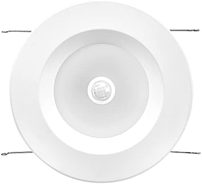 Maxxima 5" & 6" Retrofit LED PIR Motion Sensor Downlight 1300 Lumens, 5 CCT
