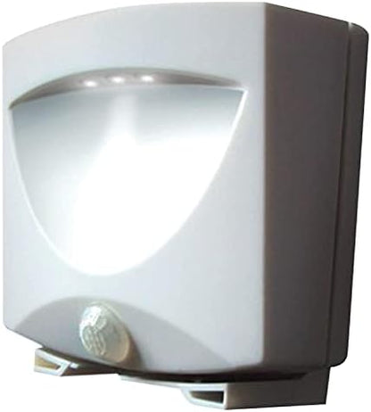 Maxsa Innovations Gardener's Supply Company Step Light, white (40341)