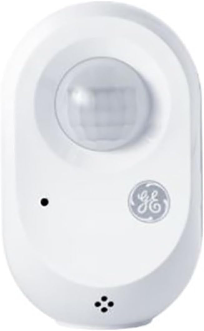 GE C by GE Starter Kit Battery-Powered Motion Sensor 60-Watt EQ A19 Soft White Smart LED Light Bulb