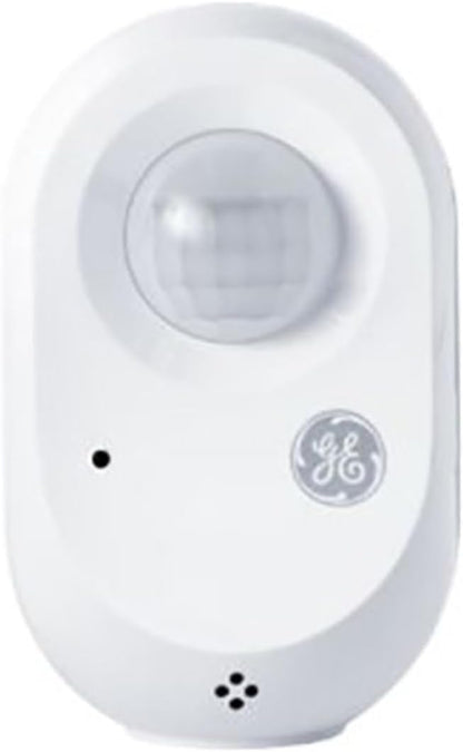 GE C by GE Starter Kit Battery-Powered Motion Sensor 60-Watt EQ A19 Soft White Smart LED Light Bulb