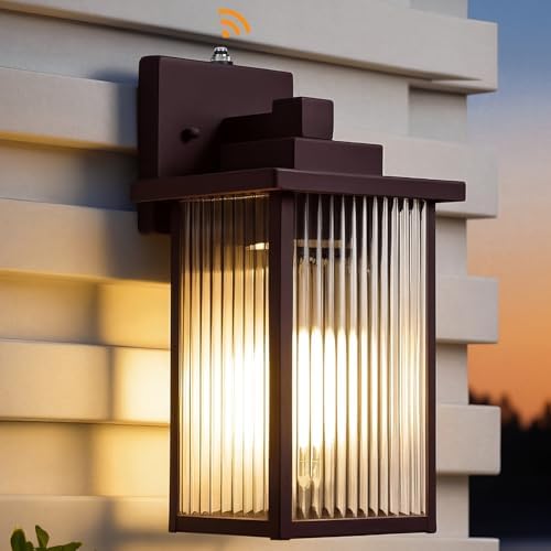 13" Bronze Dusk to Dawn Outdoor Light, Exterior Light Fixture