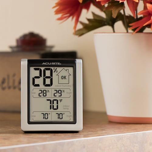 AcuRite Digital Indoor Thermometer and Hygrometer, Classic
