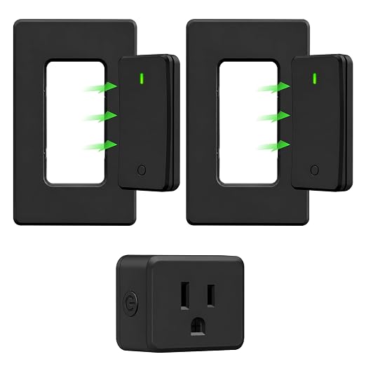Greencycle Remote Control Outlet with 2 Black Detachable Wireless Switches