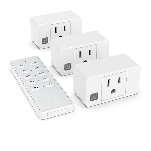 Remote Control Outlet Switch, Wireless On Off Power Plug 1800W Electrical Outlet Switch Sockets, Remote Light Switch for Household Appliances, 230ft RF Range, 3 Outlets + 1 Remote