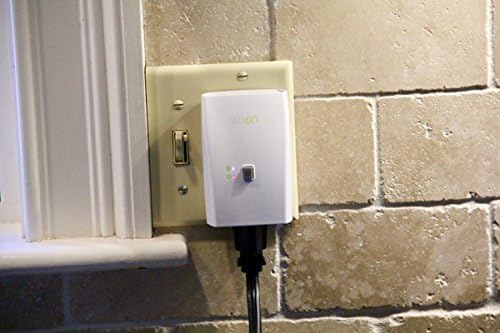 Woods WiOn 50063 Smart Plug-In Indoor and Outdoor Wi-Fi Switch and Yard Stake Bundle, 1 Grounded Outlet and 3 Grounded Outlets