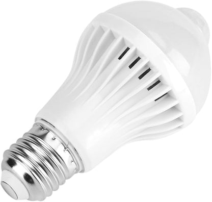 Keenso E27 Motion Sensor Light Bulb, Smart Infrared Sensor PIR LED Bulbs, Auto On/Off Night Light for Outdoor Indoor Stairs Garage Corridor(5W)