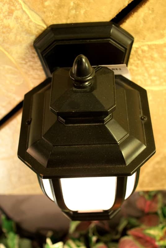 Kichler Salisbury Outdoor Wall Light, Rubbed Bronze