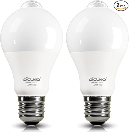 DiCUNO PIR Motion Sensor Light Bulbs Outdoor, 8W (60W Equivalent), Motion Activated Dusk to Dawn Security LED Bulb, for Front Porch, Front Door, 810LM, 5000K Daylight White, 2 Pack