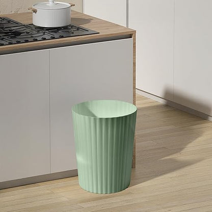 Versatile 2 Gallon Plastic Trash Can - The Compact Bin for Bathroom, Kitchen, or Home Office - Green