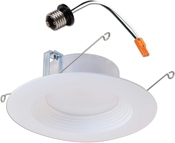 Halo LT 5 in / 6 in Integrated LED Recessed Ceiling Light Trim 600 Lumens 2700K Warm White 90 CRI Title 20 Compliant Wet Location Listed Retrofit Downlight