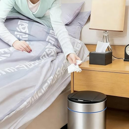 Garbage Can with Lid, Intelligent Sensor Opening and Closing, Small Garbage Can for Living Room, Bedroom, Kitchen and Bathroom (2, Silver)