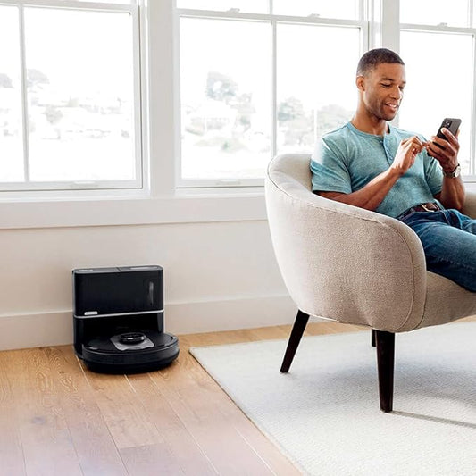 Shark UR2500SR AI Ultra Robot Vacuum, with Ultra Clean, Home Mapping, 30-Day Capacity Bagless Self Empty Base, Perfect for Pet Hair, WiFi, Compatible with Alexa, Black/Silver (Renewed)