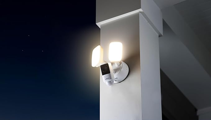 Lorex 2K Wi-Fi Floodlight Security Camera | White | 32GB MicroSD Card Included | No Monthly Fee | Color Night Vision | Motion Detection | 2-Way Talk | Siren | IP65 Weatherproof | Adjustable LEDs