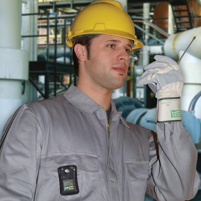 MSA 10092522 ALTAIR Single-Gas Detector - (CO) Carbon Monoxide (Low: 25ppm, High: 100ppm), Color: Black, Portable Gas Monitor, Durable, UL Standard-Approved