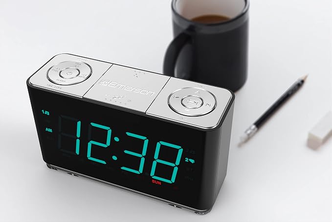 Emerson Smartset Alarm Clock Radio with Bluetooth Speaker with USB Port for iPhone/iPad/iPod/Android and Tablets, 1.4" Cyan LED Display and Night Light, ER100301