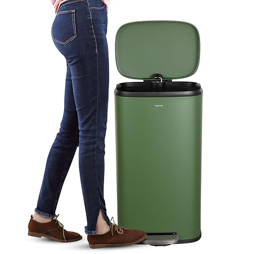 happimess Curtis 8 Gal Step Trash Can Soft Close 25", Pine Green