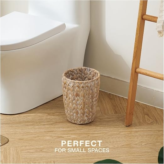 84ECO 2-Pack White Wicker Trash Cans