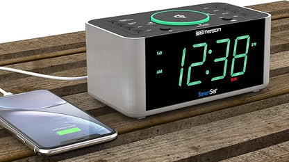 Emerson ER100202 Smartset Dual Alarm Clock Radio with USB Port and QI Wireless Phone Charger with Bluetooth, All Qi Compatible Phones