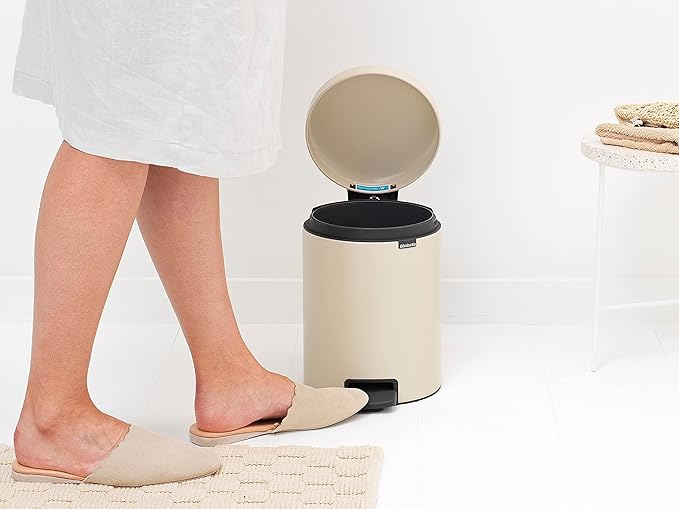 Brabantia New Icon Step Trash Can (1.3 Gal/Soft Beige) Soft Closing Kitchen Garbage/Recycling Can with Removable Bucket