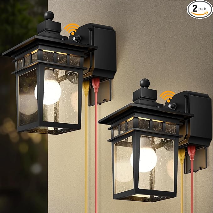 2 Pack Outdoor Light with GFCI Outlet,Black Dusk to Dawn Porch Lights Outdoor Wall Light Fixture with Outlet,Aluminum Exterior Lighting Fixtures Wall Mount,Waterproof Outside Lights for House