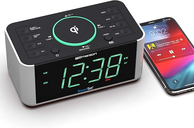 Emerson ER100202 Smartset Dual Alarm Clock Radio with USB Port and QI Wireless Phone Charger with Bluetooth, All Qi Compatible Phones