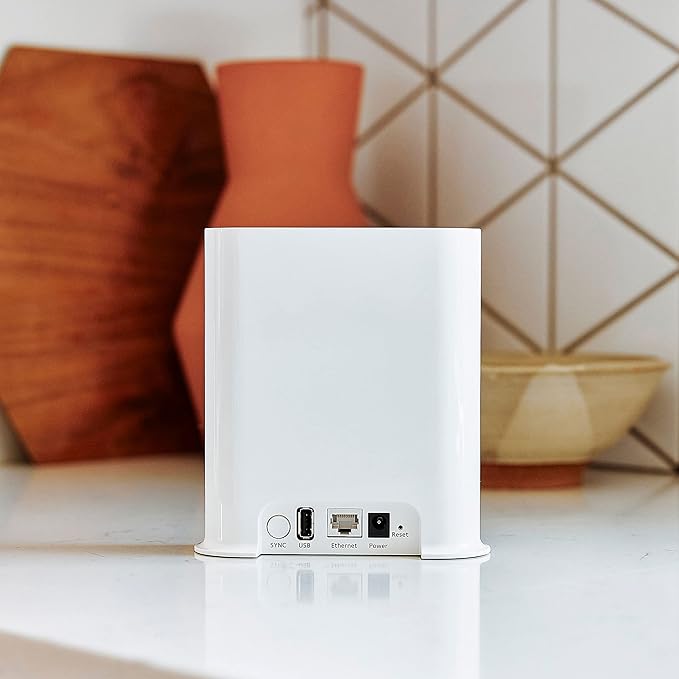 Arlo Pro SmartHub Certified Accessory - Connects Cameras to Wi-Fi, Works Ultra 2, Ultra, Pro 5S 2K, Pro 4, Pro 3, Pro 2, Essential VMB4540 (Renewed)