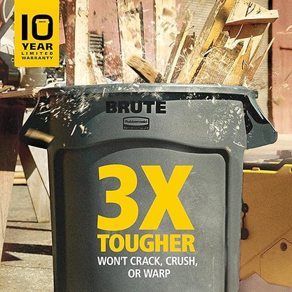Rubbermaid Commercial Products BRUTE Heavy-Duty Round Garbage Can with Venting Channels, 44 Gallon, White, Waste Container for Landscapers/Construction Sites/Restaurants/Offices/Warehouses/Home